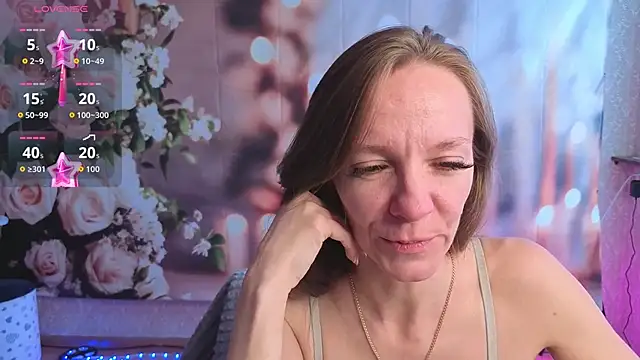 jesica mooonn online show from 04.05.26