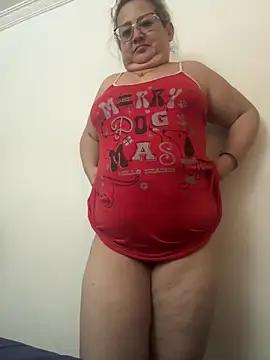 Martinacurvy  online show from 04.06.26