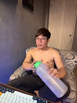 Titanryu online show from 04.08.26