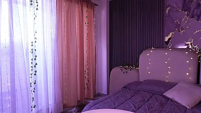 Snapshot of LilithLuxor_ chatting on 03.31.26 LilithLuxor online show from 03.31.26