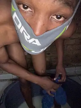 Snapshot of chinaeye012 chatting on 04.02.26 chinaeye012 online show from 04.02.26