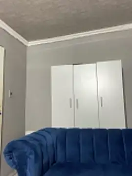 DarkChocolateSlender  online show from 04.04.26