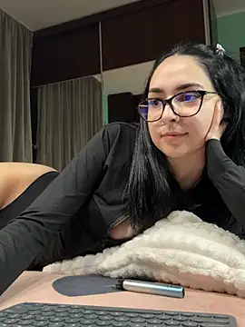 TheaMerve online show from 03.28.26