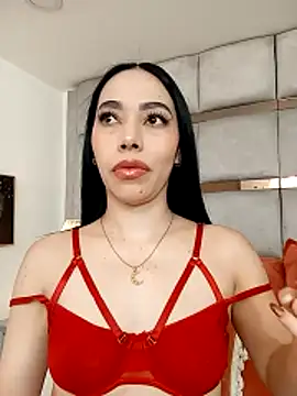 Snapshot of AmbarJenssen chatting on 04.04.26 AmbarJenssen online show from 04.04.26