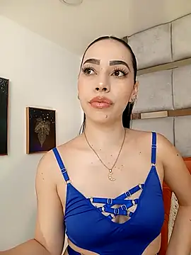 Snapshot of AmbarJenssen chatting on 04.08.26 AmbarJenssen online show from 04.08.26