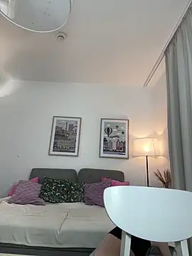 EvaEvis online show from 04.10.26