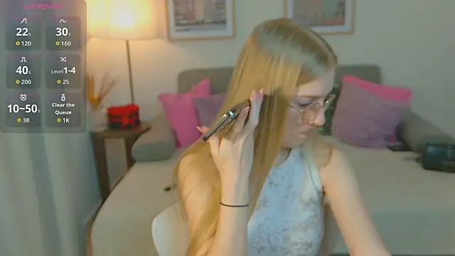 EvaEvis online show from 04.13.26