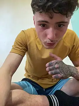 denysio69 online show from 04.06.26