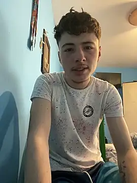 denysio69 online show from 04.17.26