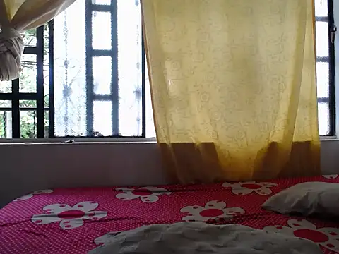 allison maxtattoo  online show from 04.03.26