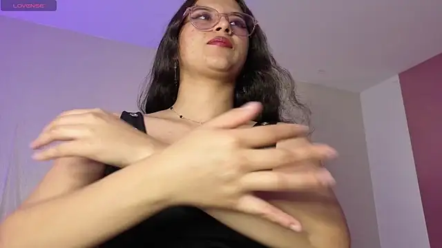 babylexi18 online show from 04.11.26