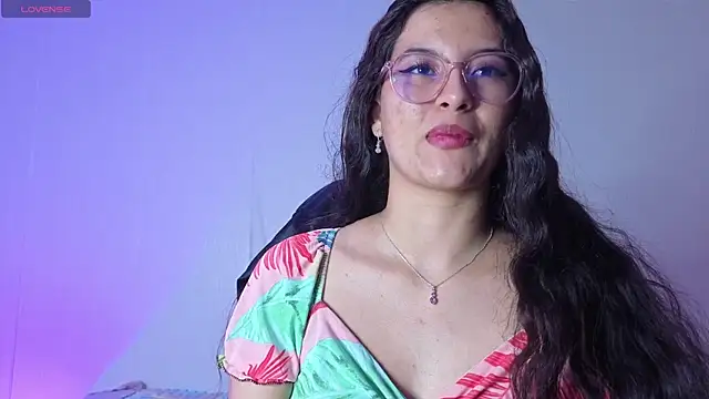 babylexi18 online show from 04.14.26