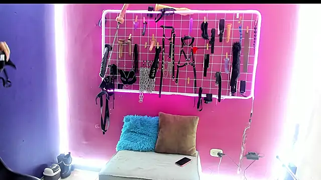 Mistress aurora bdsm online show from 04.16.26