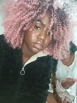 BelleKaty  online show from 04.17.26