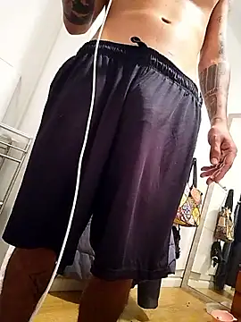 gruesoyde20cm online show from 04.18.26