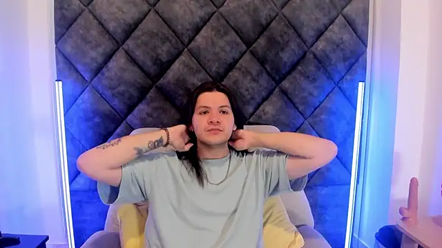 MatthewDavis  online show from 04.07.26