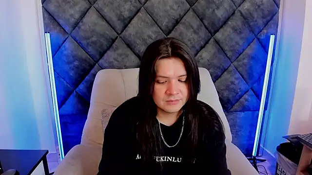 MatthewDavis  online show from 04.12.26