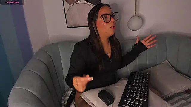 ZaraBlazze  online show from 06.01.26