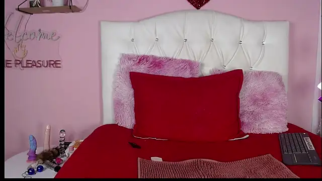 SALAMANDRA FRANCO online show from 04.07.26