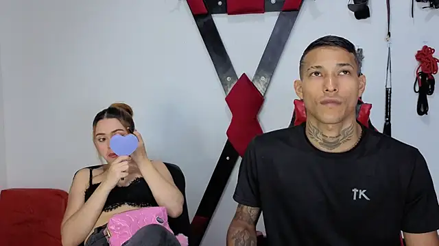 Snapshot of Hana_and_Zeta2026 chatting on 04.14.26 Hana and Zeta2026 online show from 04.14.26