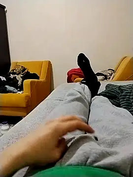 y2561 online show from 04.01.26