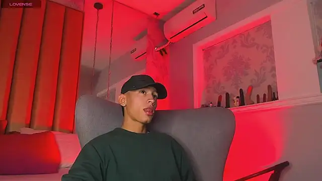 MaicolSmiith  online show from 04.14.26