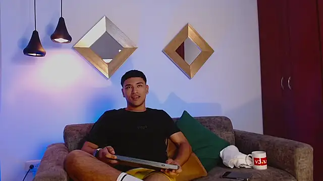 Snapshot of SeanStonee chatting on 03.31.26 SeanStonee online show from 03.31.26