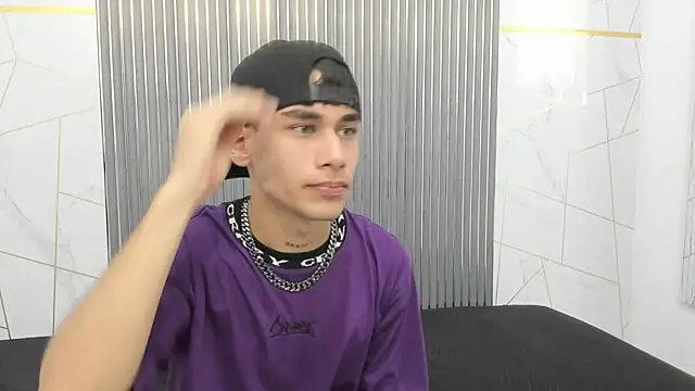 Kitsune 44 online show from 03.31.26