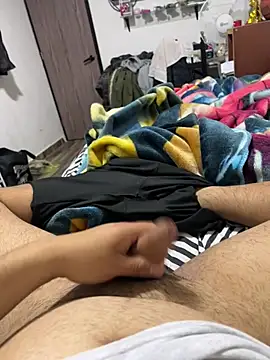 Theohernan online show from 04.04.26