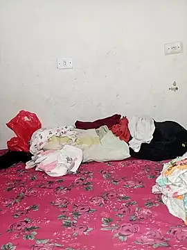 Crislover77 online show from 04.08.26