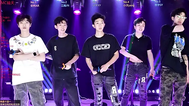 AOA-boy001 online show from 04.15.26