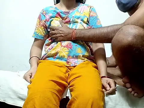 Sexyy Bhabhi 143 online show from 04.15.26