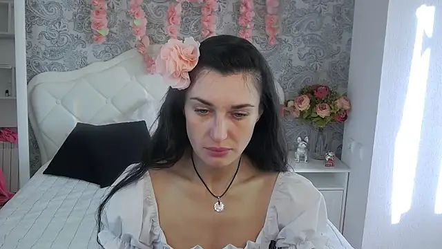 AriannaCruise online show from 04.06.26