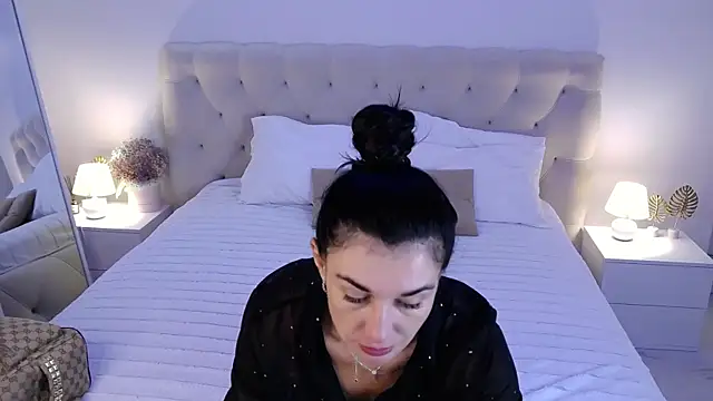 AriannaCruise online show from 07.09.26