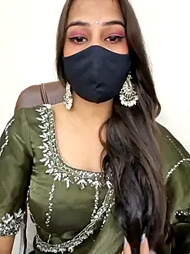 SIYA-143  online show from 04.17.26