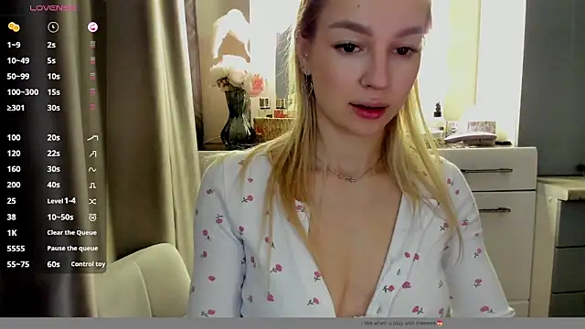 MelodyIllves online show from 04.04.26