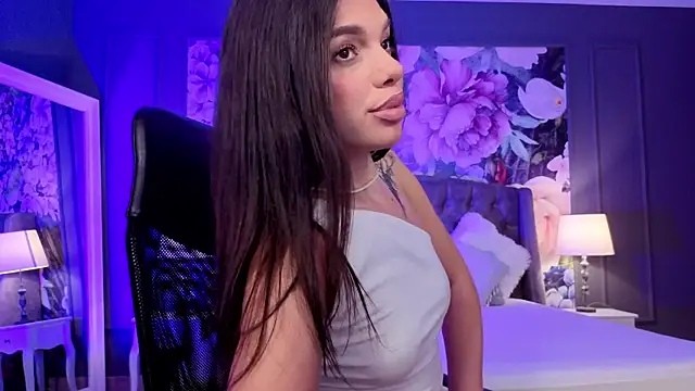 Snapshot of Lexi__Vicious chatting on 06.23.26 Lexi Vicious online show from 06.23.26