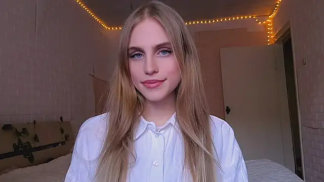 EveCoutch online show from 03.31.26