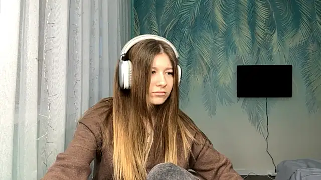 Kate Jomallona online show from 04.08.26