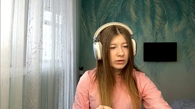 Kate Jomallona online show from 04.13.26