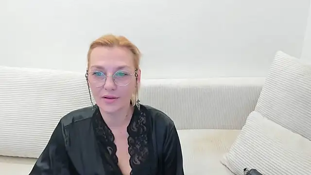 OeigesMik online show from 04.11.26