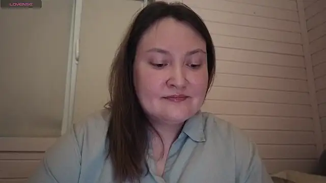 elegant pleasure online show from 04.04.26