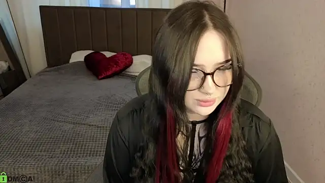 Jane Goddesss online show from 04.06.26