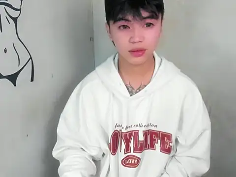 Untouchable Bromancexxx online show from 06.18.26