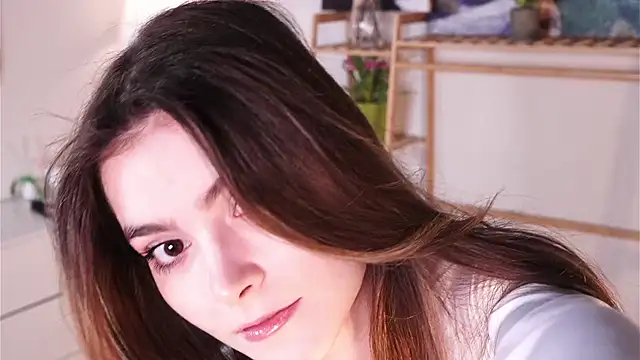 CherlyGuss online show from 04.04.26