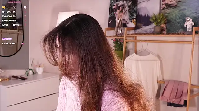 CherlyGuss online show from 04.16.26