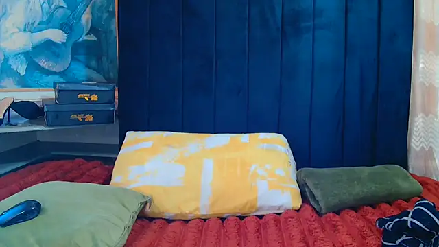 Snapshot of CaramelCandyxx chatting on 07.15.26 CaramelCandyxx online show from 07.15.26