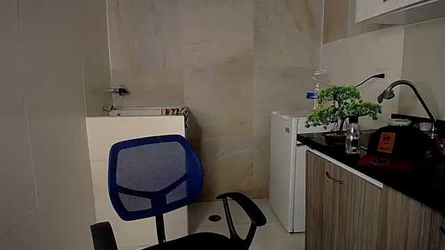 Zamaelprime  online show from 04.17.26