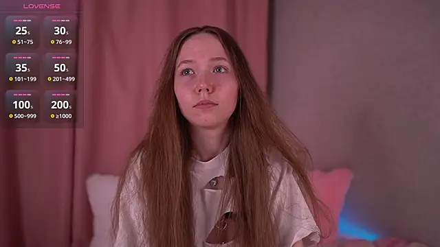 Pacific Polly online show from 04.12.26