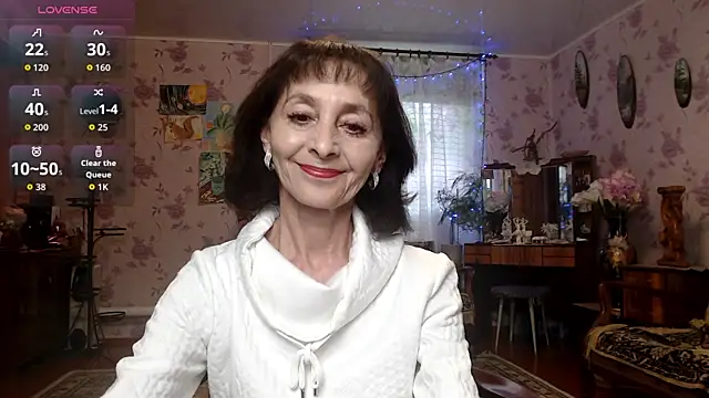 Snapshot of Shooting-Star- chatting on 04.02.26 Shooting-Star- online show from 04.02.26